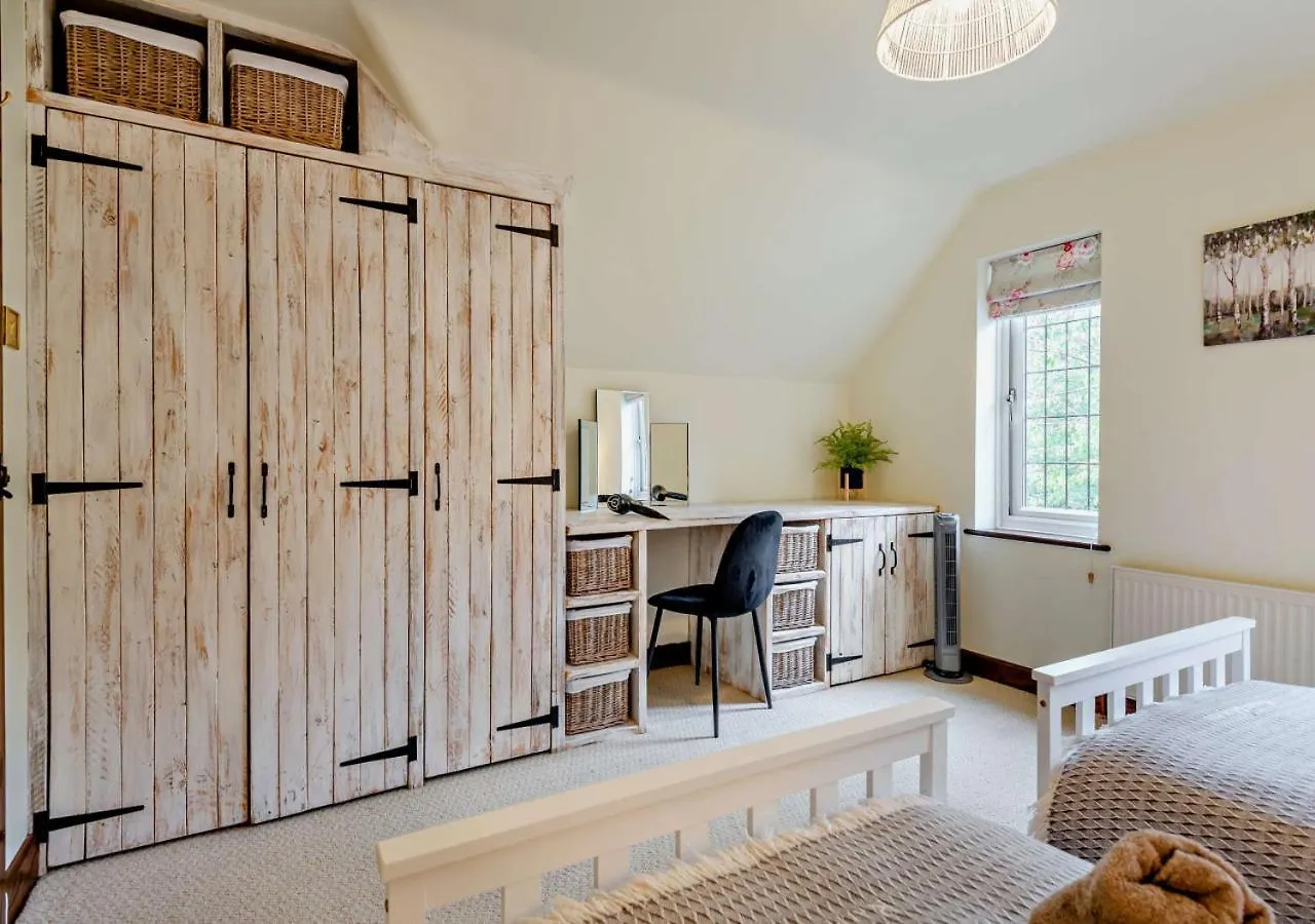 Tatil Evi Throop House Cottage - Bournemouth